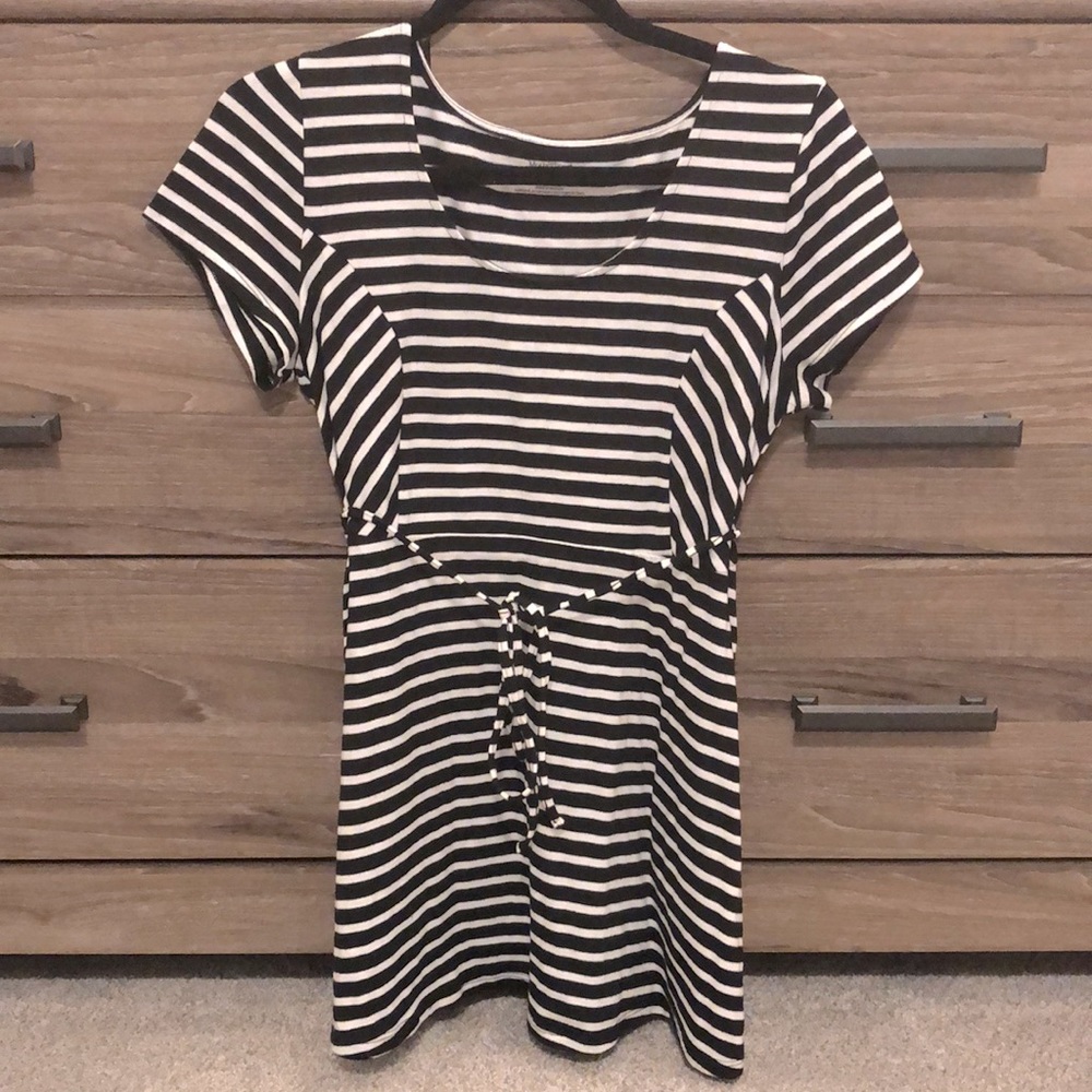 Motherhood Maternity Stripped Tie Waist Top
